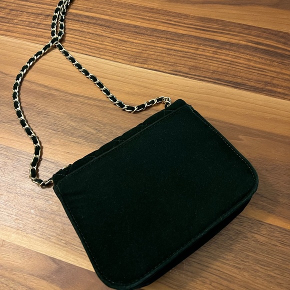 Green Gold Velvet Crossbody Bag - Picture 3 of 5